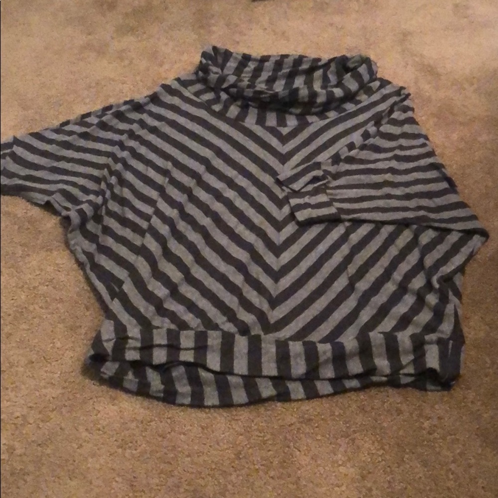 VELVET Black-Gray chevron stripe shirt